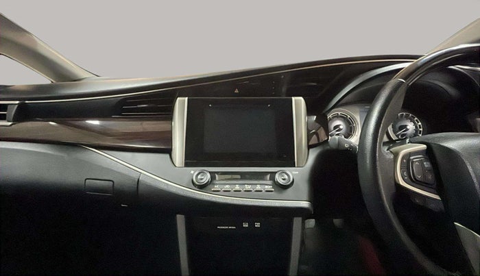 2017 Toyota Innova Crysta 2.4 VX 8 STR, Diesel, Manual, 77,820 km, Air Conditioner