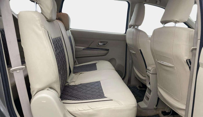 2021 Maruti Ertiga ZXI+ SHVS, Petrol, Manual, 26,921 km, Right Side Rear Door Cabin
