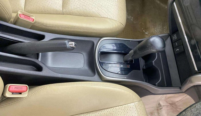 2015 Honda City 1.5L I-VTEC VX CVT, Petrol, Automatic, 1,01,436 km, Gear Lever