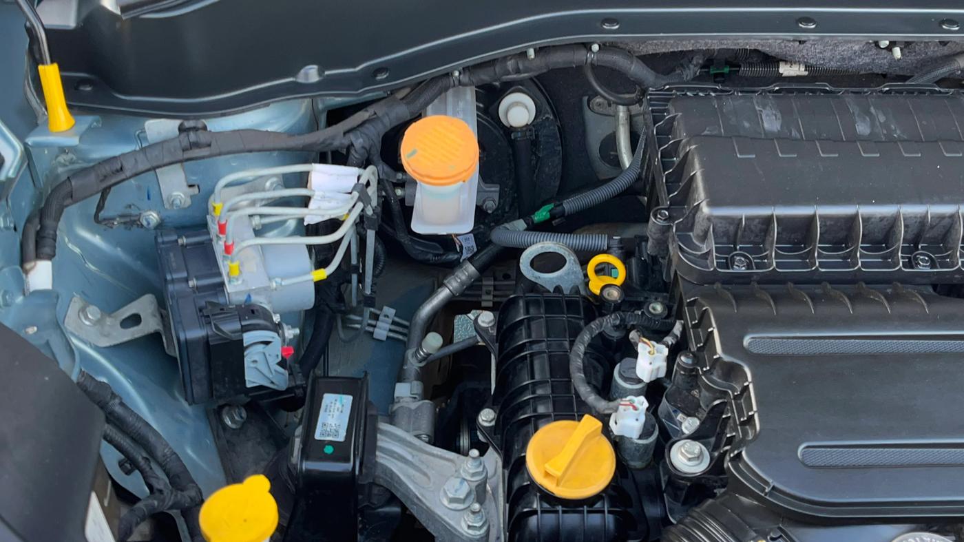 2022 Tata PUNCH ACCOMPLISHED MT, Petrol, Manual, 36,020 km, Engine View - Right