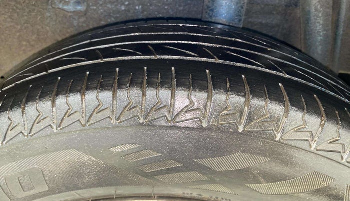 2015 Maruti Celerio VXI AMT, Petrol, Automatic, 78,373 km, Left Rear Tyre Tread