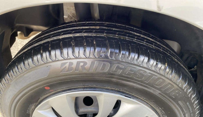 2024 Maruti Swift VXi, Petrol, Manual, 25,034 km, Right Rear Tyre Tread