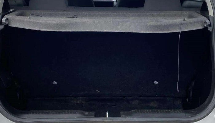 2024 Maruti Swift VXi, Petrol, Manual, 25,034 km, Boot Inside