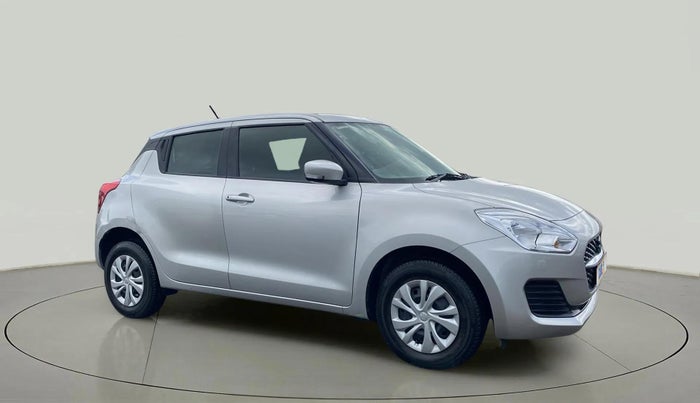 2024 Maruti Swift VXi, Petrol, Manual, 25,034 km, Right Front Diagonal