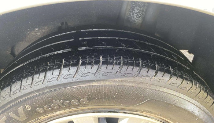 2020 Maruti Baleno DELTA PETROL 1.2, Petrol, Manual, 37,114 km, Right Front Tyre Tread