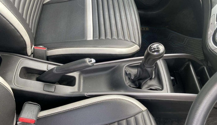 2020 Maruti Baleno DELTA PETROL 1.2, Petrol, Manual, 37,114 km, Gear Lever