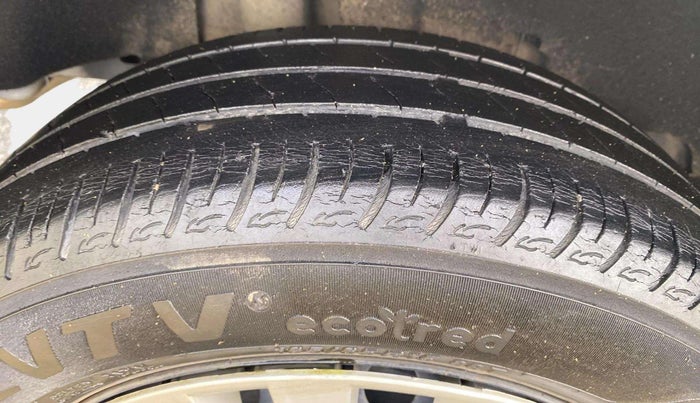 2020 Maruti Baleno DELTA PETROL 1.2, Petrol, Manual, 37,114 km, Left Rear Tyre Tread