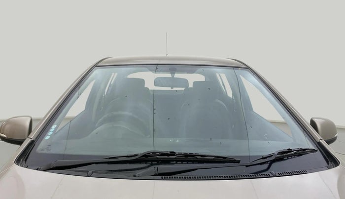 2013 Hyundai i20 MAGNA 1.2, Petrol, Manual, 75,844 km, Front Windshield