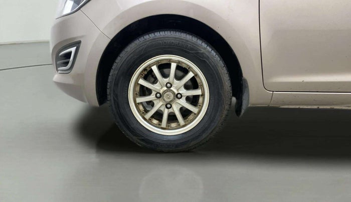 2013 Hyundai i20 MAGNA 1.2, Petrol, Manual, 75,844 km, Left Front Wheel