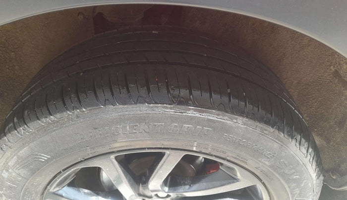 2019 Landrover DISCOVERY SPORT HSE, Diesel, Automatic, 49,324 km, Right Rear Tyre Tread