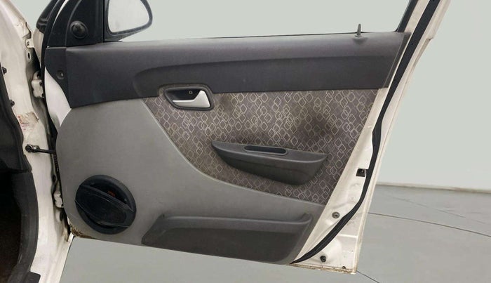 2017 Maruti Alto 800 LXI, Petrol, Manual, 72,775 km, Driver Side Door Panels Control