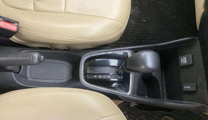 2020 Honda Amaze 1.2L I-VTEC V CVT, Petrol, Automatic, 57,745 km, Gear Lever