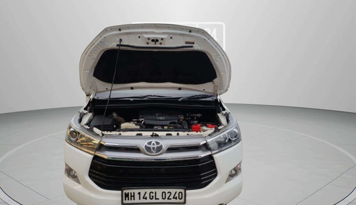 2017 Toyota Innova Crysta 2.8 ZX AT 7 STR, Diesel, Automatic, 86,953 km, Open Bonet