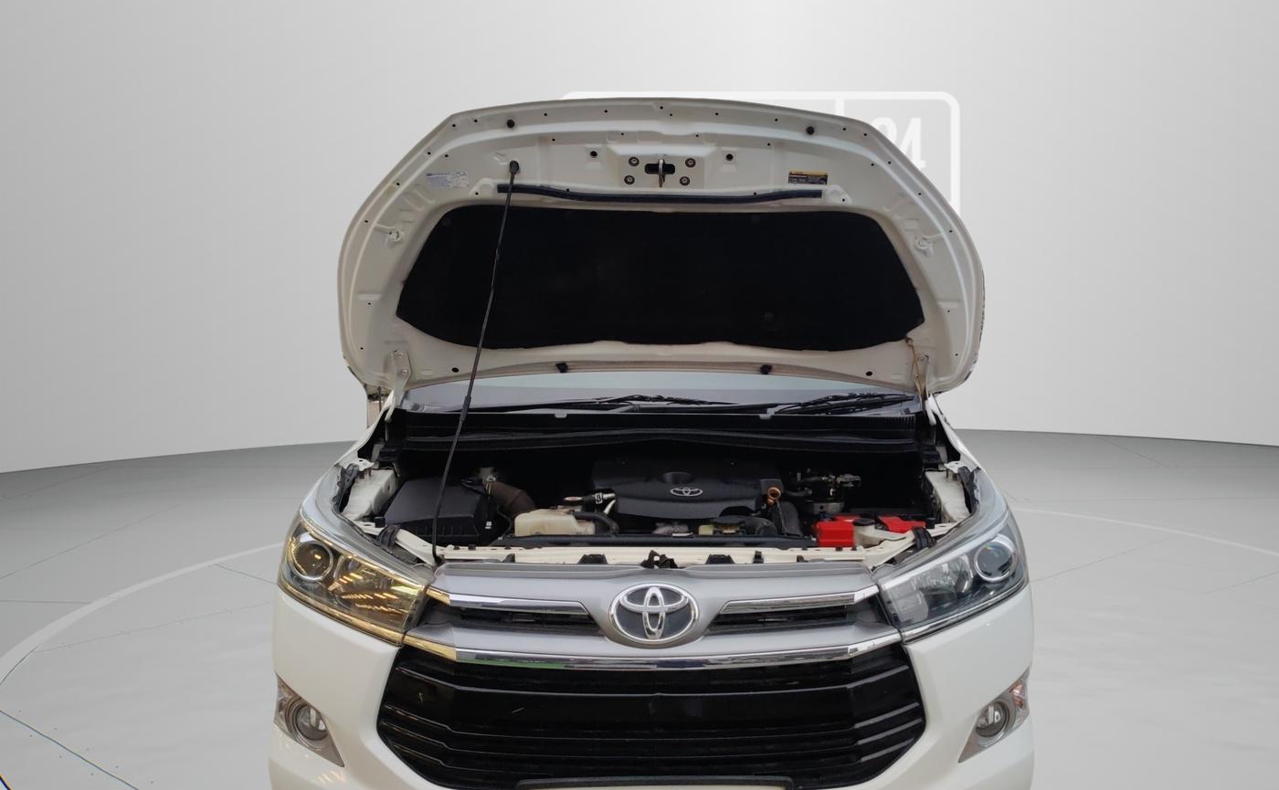 2017 Toyota Innova Crysta 2.8 ZX AT 7 STR, Diesel, Automatic, 86,953 km, Open Bonet