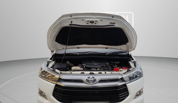 2017 Toyota Innova Crysta 2.8 ZX AT 7 STR, Diesel, Automatic, 86,953 km, Open Bonet