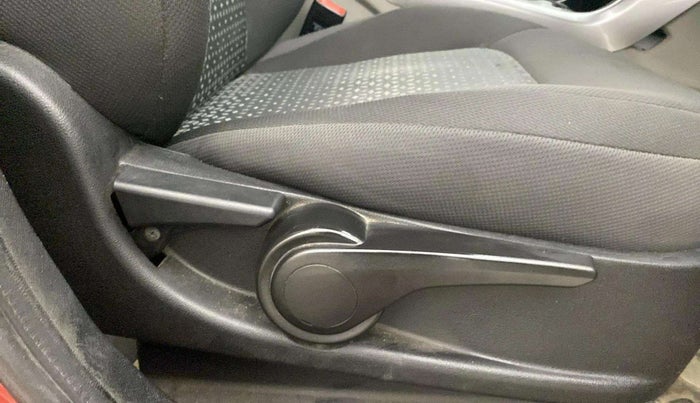 2018 Tata NEXON XZA PLUS DIESEL, Diesel, Automatic, 57,688 km, Driver Side Adjustment Panel