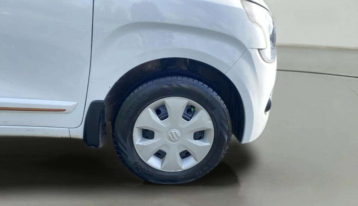 2020 Maruti New Wagon-R ZXI 1.2, Petrol, Manual, 74,470 km, Right Front Wheel