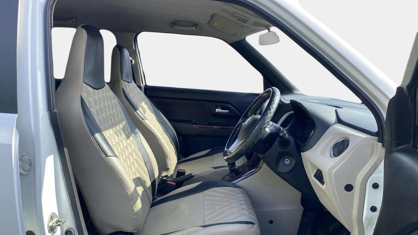 2020 Maruti New Wagon-R ZXI 1.2, Petrol, Manual, 74,470 km, Right Side Front Door Cabin