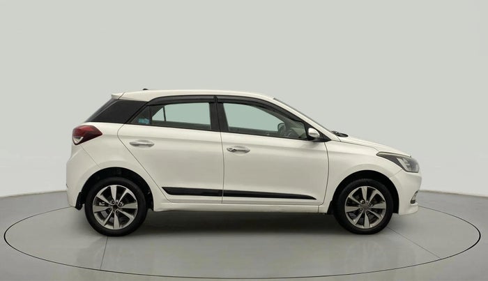 2015 Hyundai Elite i20 SPORTZ 1.2, Petrol, Manual, 69,042 km, Right Side View