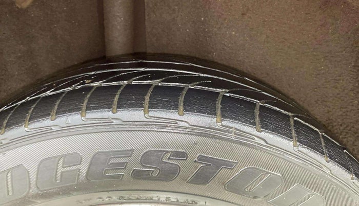 2016 Ford Ecosport TITANIUM 1.5L PETROL AT, Petrol, Automatic, 50,186 km, Right Rear Tyre Tread