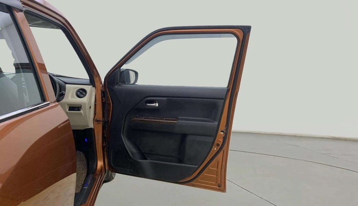 2020 Maruti New Wagon-R VXI (O) 1.0 AMT , Petrol, Automatic, 22,475 km, RHS Front Door