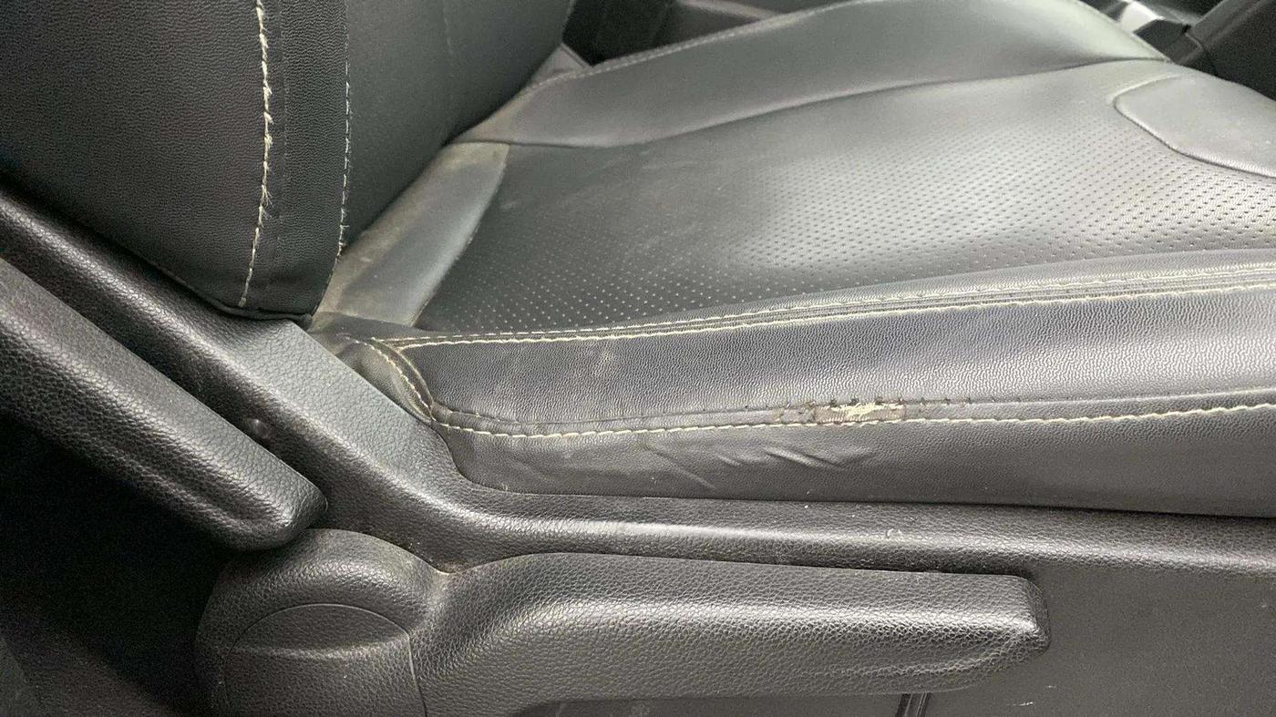 2022 Mahindra XUV700 MX D MT 5 STR, Diesel, Manual, 77,160 km, Driver Side Adjustment Panel