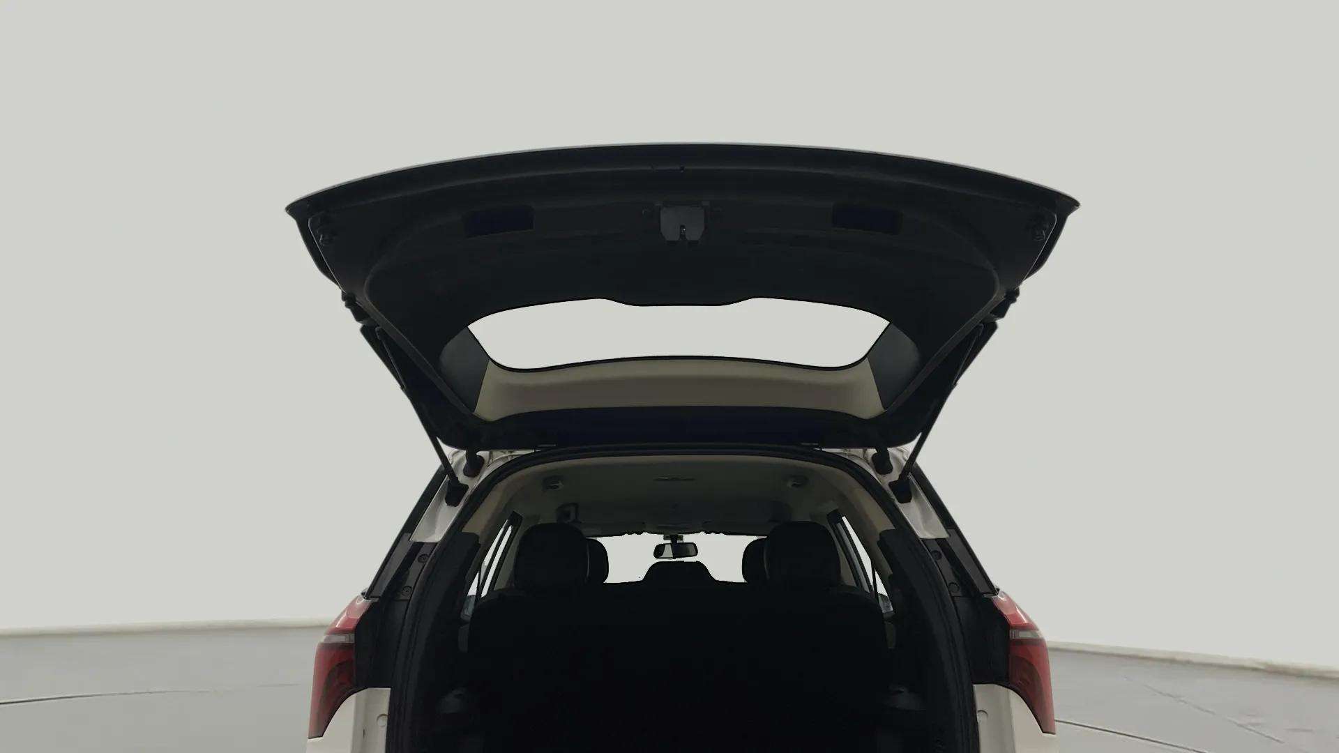 Boot-Open-Top-Half-View-43