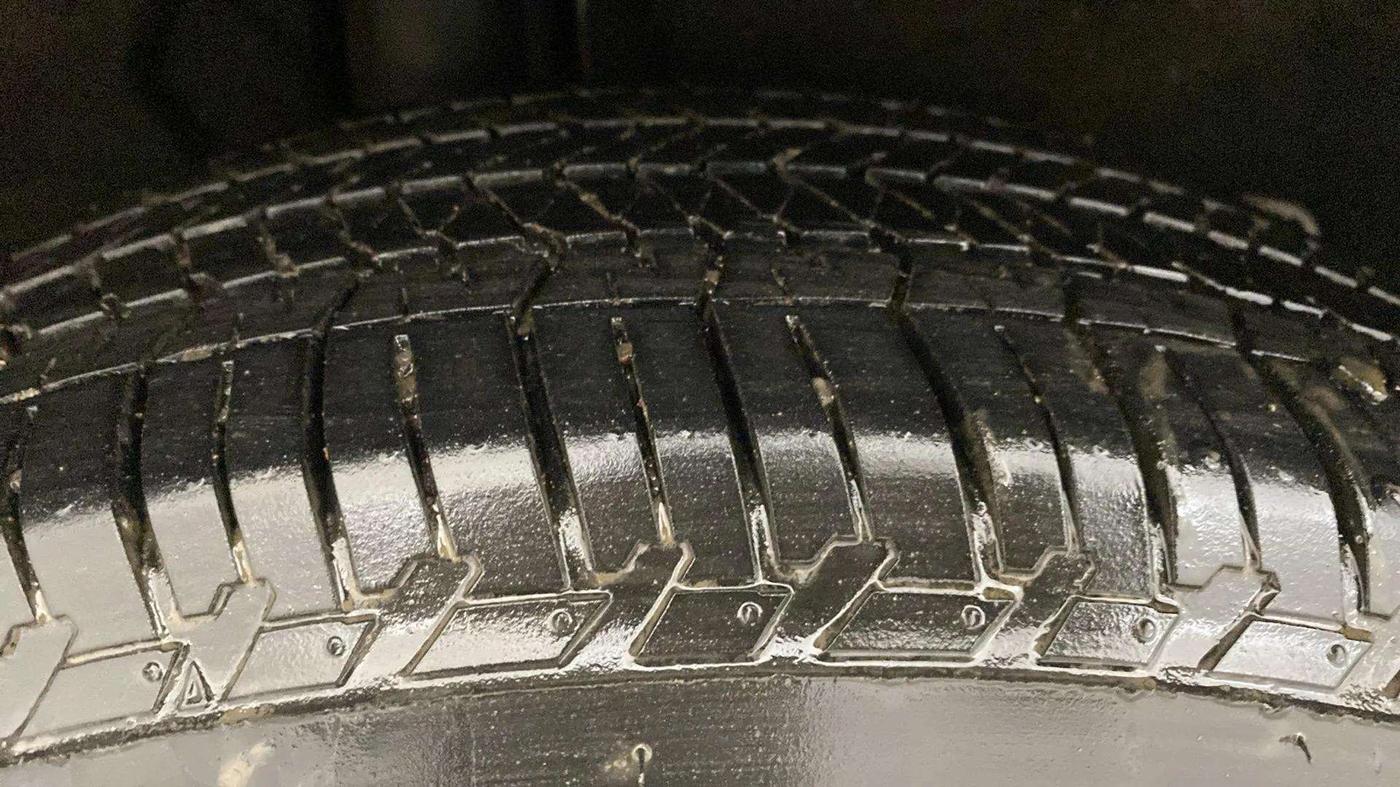2022 Mahindra XUV700 MX D MT 5 STR, Diesel, Manual, 77,160 km, Right Rear Tyre Tread