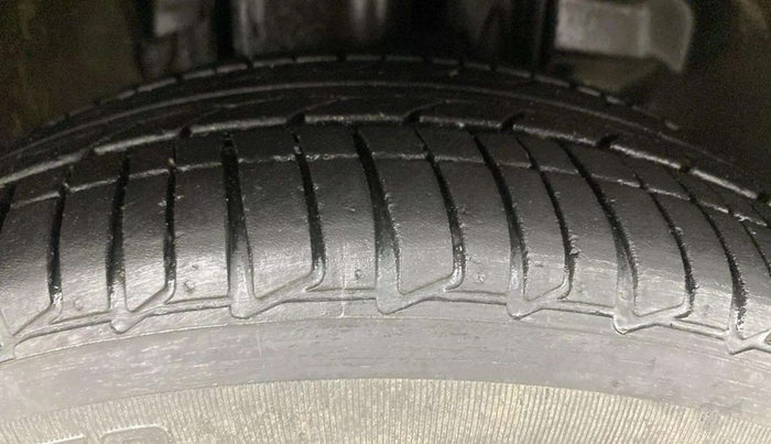 2021 Tata Tiago XZA PLUS PETROL, Petrol, Automatic, 16,920 km, Right Front Tyre Tread
