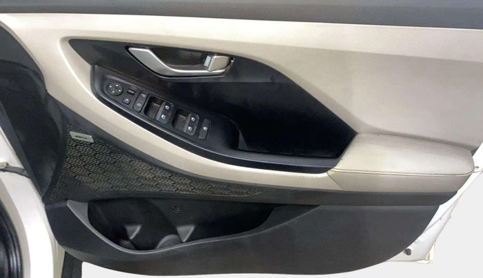 2020 Hyundai Creta 1.5 SX (O), Diesel, Manual, Driver Side Door Panels Control