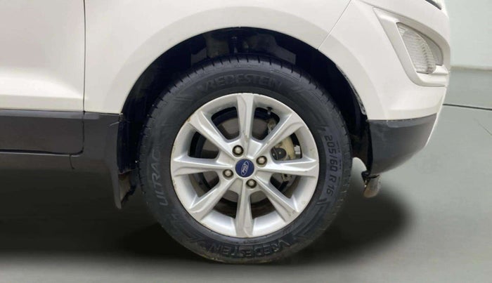 2020 Ford Ecosport TITANIUM 1.5L DIESEL, Diesel, Manual, 1,06,568 km, Right Front Wheel