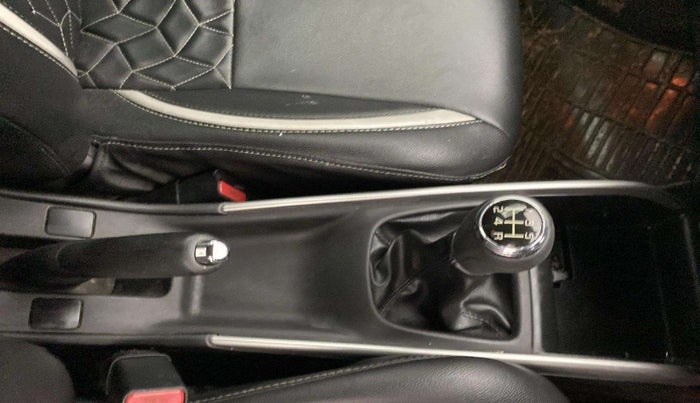 2017 Maruti Baleno ZETA PETROL 1.2, Petrol, Manual, 89,628 km, Gear Lever
