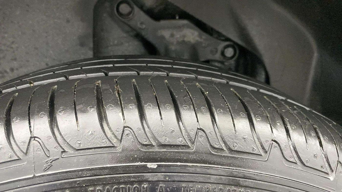 2022 Tata Harrier XZ PLUS 2.0L, Diesel, Manual, 87,490 km, Right Rear Tyre Tread