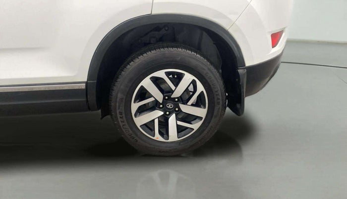 2022 Tata Harrier XZ PLUS 2.0L, Diesel, Manual, 87,305 km, Left Rear Wheel