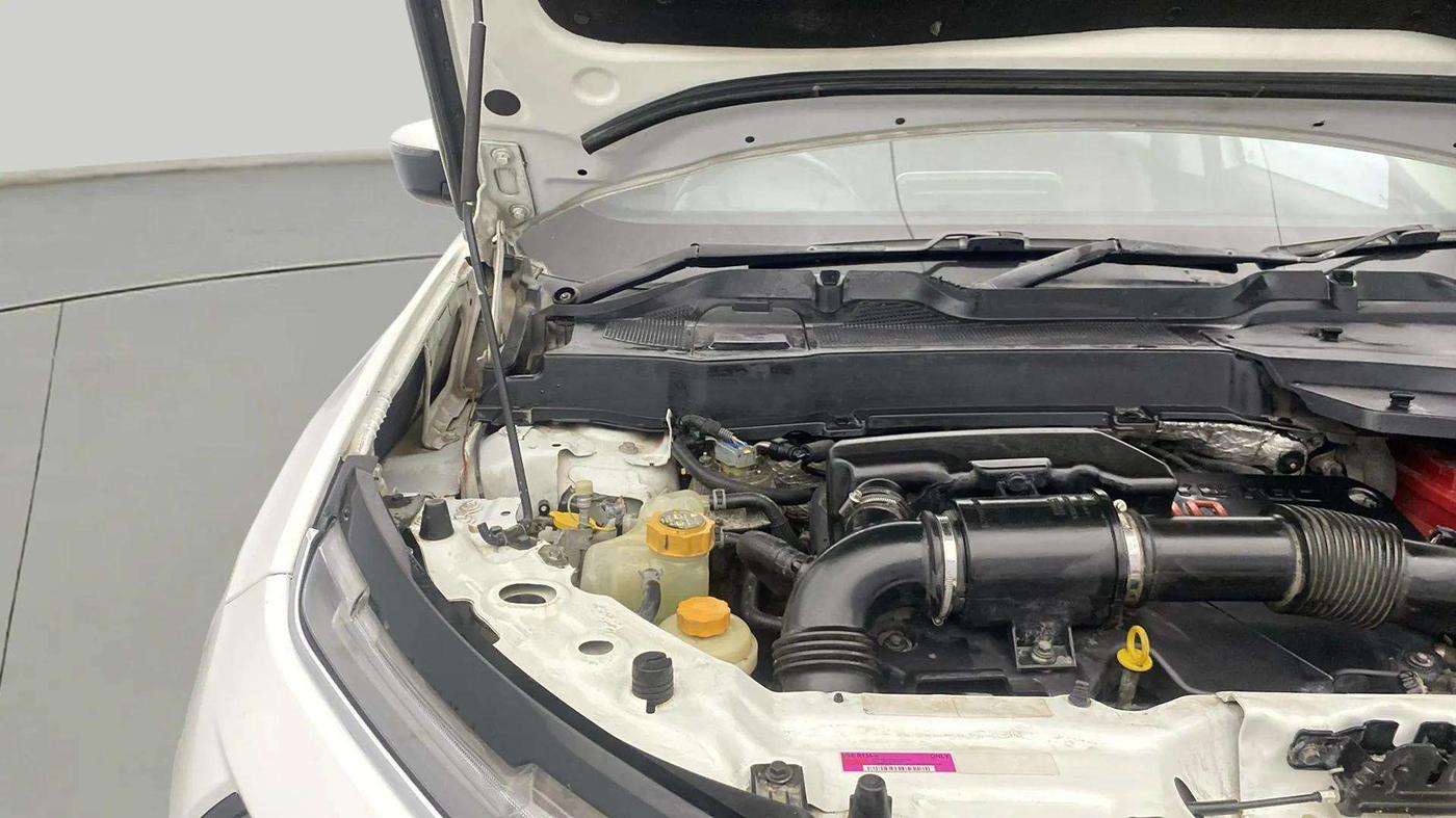 2022 Tata Harrier XZ PLUS 2.0L, Diesel, Manual, 87,490 km, Engine View - Right