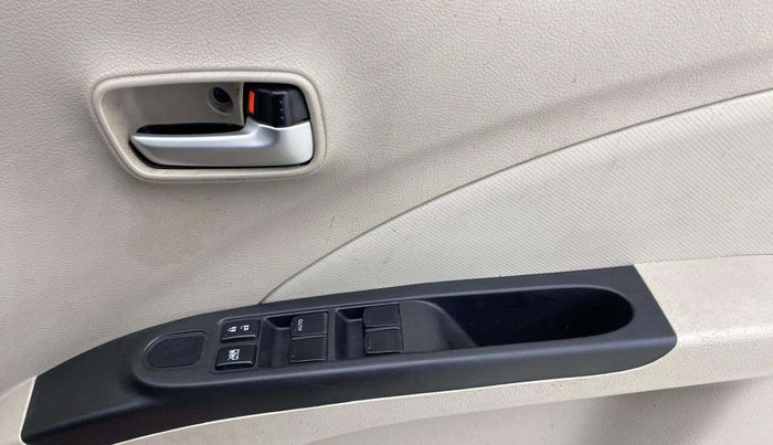 2019 Maruti Celerio VXI AMT, CNG, Automatic, 26,984 km, Driver Side Door Panels Control