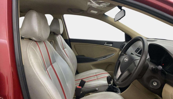 2016 Hyundai Verna 1.4 VTVT, Petrol, Manual, 29,984 km, Right Side Front Door Cabin