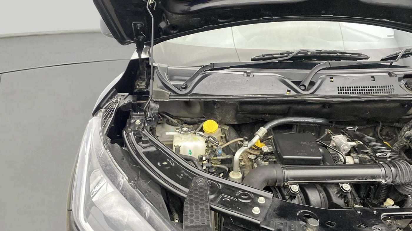 2024 Nissan MAGNITE XL AMT EZ Shift, Petrol, Automatic, 10,039 km, Engine View - Right