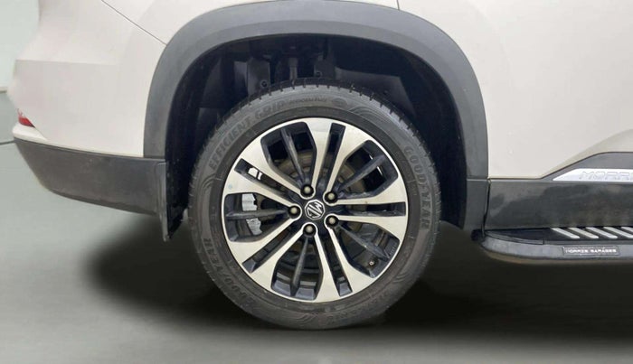 2021 MG HECTOR PLUS SELECT 2.0 DIESEL TURBO MT 7-STR, Diesel, Manual, 24,810 km, Left Rear Wheel
