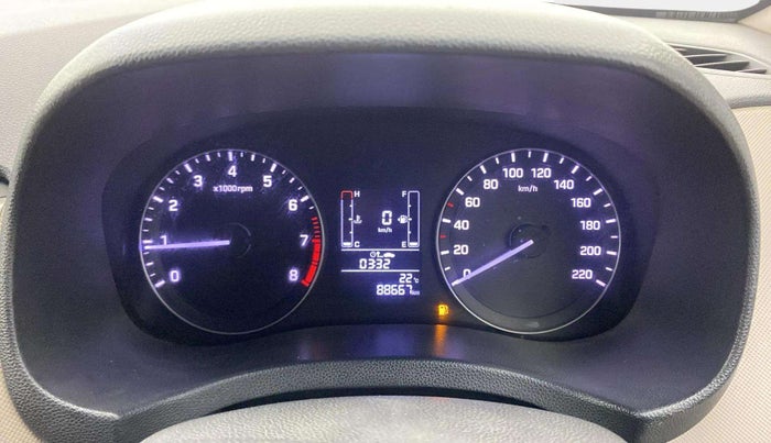 2016 Hyundai Creta SX PLUS 1.6 PETROL, CNG, Manual, 88,646 km, Odometer Image