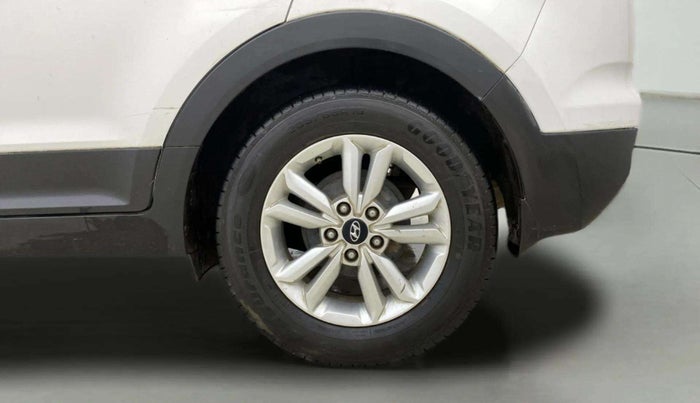 2016 Hyundai Creta SX PLUS 1.6 PETROL, CNG, Manual, 88,646 km, Left Rear Wheel