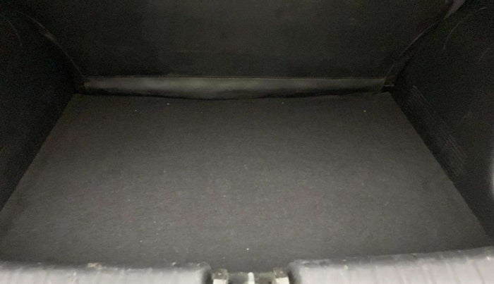 2020 KIA SONET HTK PLUS 1.5, Diesel, Manual, 59,482 km, Boot Open Zoomed View