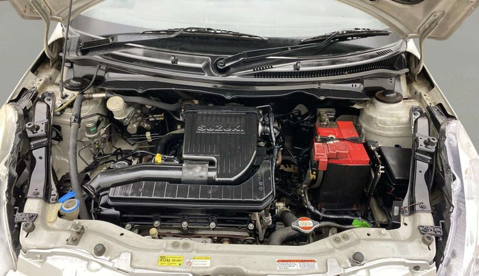 2015 Maruti Swift VXI, Petrol, Manual, 1,32,445 km, Engine View