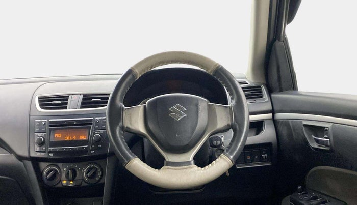 2015 Maruti Swift VXI, Petrol, Manual, 1,32,445 km, Steering Wheel Close Up