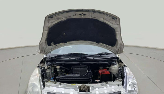 2015 Maruti Swift VXI, Petrol, Manual, 1,32,445 km, Open Bonet