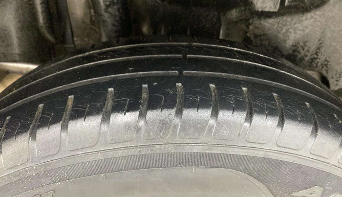 2020 Maruti Swift VXI, Petrol, Manual, 68,368 km, Right Rear Tyre Tread