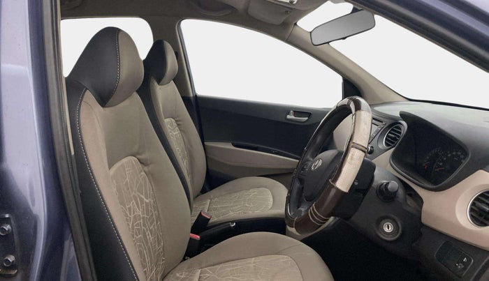 2014 Hyundai Xcent S (O) 1.2, Petrol, Manual, 75,588 km, Right Side Front Door Cabin