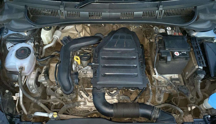 2023 Volkswagen VIRTUS HIGHLINE TSI 1.0 MT, Petrol, Manual, 24,463 km, Engine View