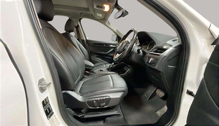 2020 BMW X1 SDRIVE 20i SPORTX, Petrol, Automatic, 32,663 km, Right Side Front Door Cabin