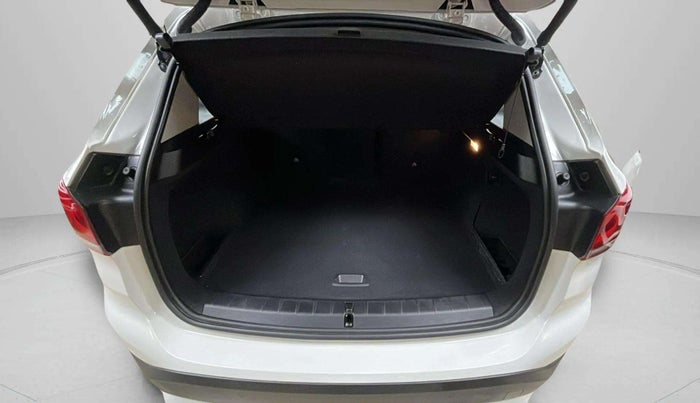 2020 BMW X1 SDRIVE 20i SPORTX, Petrol, Automatic, 32,663 km, Boot Inside